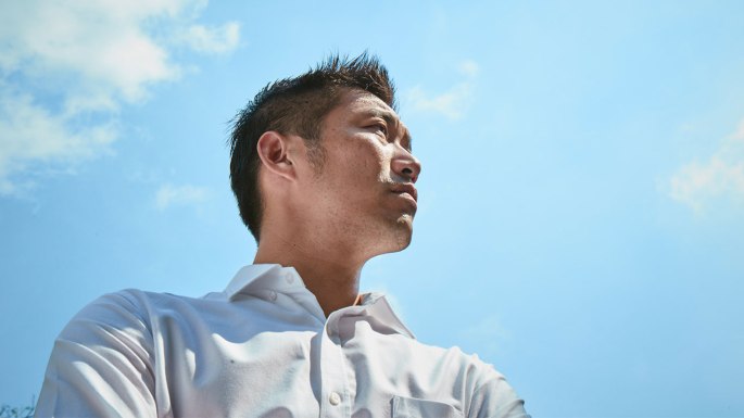 TheMO-ธนาธร-จึงรุ่งเรืองกิจ_cover